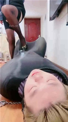 图片[5]_【桃子老师】束缚狗爬行-口水喂食-踩踏深喉-揪耳朵鞭打耳光_绳艺库视频下载