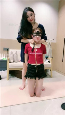 图片[3]_【小羊】女神母畜-掐脖窒息/口水塞嘴虐打_绳艺库视频下载