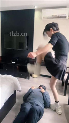 图片[12]_【孤傲女帝】胯下虐辱/全体重踩脖/跳踩/耳光抽_绳艺库视频下载