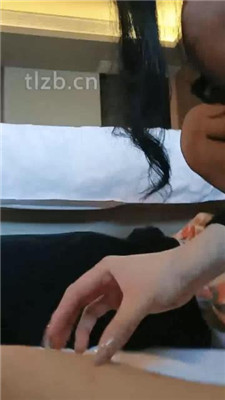 图片[6]_【米小唐】黑丝踩地毯-滴蜡_绳艺库视频下载