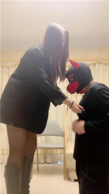 图片[2]_【雯雯S】班主任被学生虐-闻臭袜-鞭打-插嘴-虐乳_绳艺库视频下载