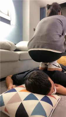 图片[11]_【小乔】JK萝莉主白袜裸足玩贱奴【下】_绳艺库视频下载