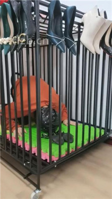 图片[14]_【凌儿女神】狗笼圈养的快乐时光-跪舔原味长靴_绳艺库视频下载