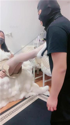 图片[15]_【桃子老师】骑马转胯/高跟肉丝脚闻舔踩踏_绳艺库视频下载