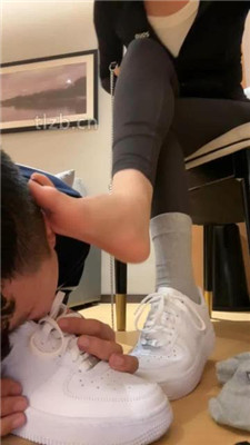 图片[11]_【你的美女祖宗】臣服脚下的狗_绳艺库视频下载