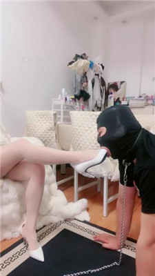 图片[17]_【桃子老师】骑马转胯/高跟肉丝脚闻舔踩踏_绳艺库视频下载