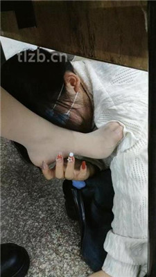 图片[13]_【爱可呀】教室开发素人S-母畜-跪舔多人多双脏鞋_绳艺库视频下载