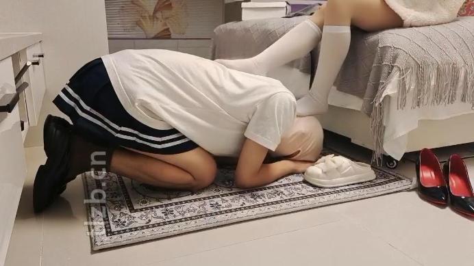 【来找小狗】变装CD学弟做狗初尝试_绳艺库视频下载