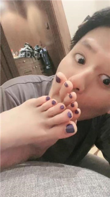 图片[8]_【如梦】车模S-裸足跪舔_绳艺库视频下载