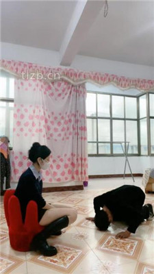 图片[11]_【小九】被抓奸现场-踩狗爪-衣架抽打/跪地求饶_绳艺库视频下载