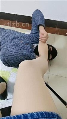 图片[6]_【广东迪迪】家奴跪舔高跟丝袜美腿_绳艺库视频下载