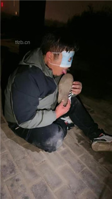 图片[3]_【小雅老师】户外tj老狗-圣水口水喂食场-脏！_绳艺库视频下载