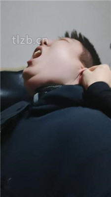 图片[8]_【昭玥】黑丝美腿小姐姐-骑马鞭打-吃丝袜_绳艺库视频下载