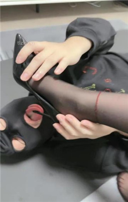 图片[11]_【冰夏女王】黑丝高跟诱惑/转胯_绳艺库视频下载