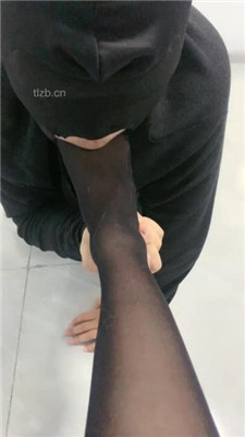 图片[4]_【P崽】蒙面女神-长靴黑丝恋足舔_绳艺库视频下载