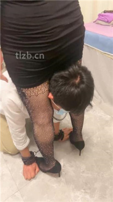 图片[11]_【木子大大】美容院技师黑网袜高跟虐奴_绳艺库视频下载