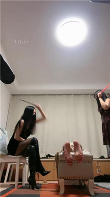 图片[11]_【苏州十三姨】3主重度sp抽烂狗艺术【双视角版】_绳艺库视频下载