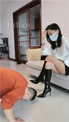 图片[3]_【凌儿女神】狗笼圈养的快乐时光-跪舔原味长靴_绳艺库视频下载