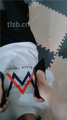 图片[10]_【魅影女神】给狗做特殊的生日蛋糕_绳艺库视频下载