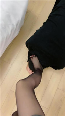 图片[14]_【心动茜茜】长靴原味黑丝气味控制辱_绳艺库视频下载