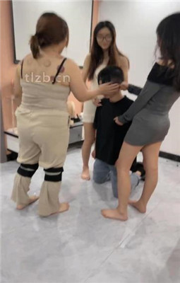 图片[19]_【尤物大大】双S-3M-情侣奴-奴下奴-踩踏/骑马/转胯/耳光抽_绳艺库视频下载