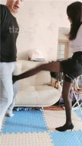 【重庆男神】最美金融白领虐狗-超诱惑刑虐_绳艺库视频下载