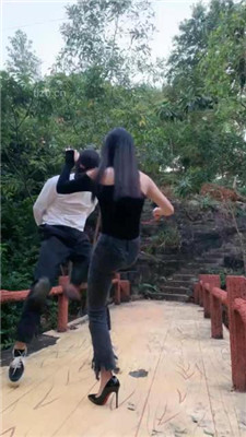 图片[14]_【艺术美学】双S-女神户外遛狗-绑树上酷刑惩治【双视角版】_绳艺库视频下载