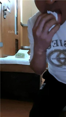 图片[5]_【刘二狗】开发素人技师-揪耳朵-舔短靴臭脚丫_绳艺库视频下载