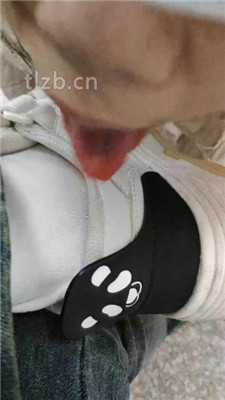 图片[19]_【爱可呀】教室开发素人S-母畜-跪舔多人多双脏鞋_绳艺库视频下载