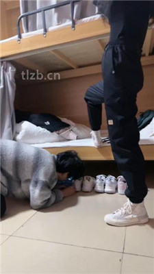 【尤物大大】女生宿舍偷原味被逮住_绳艺库视频下载