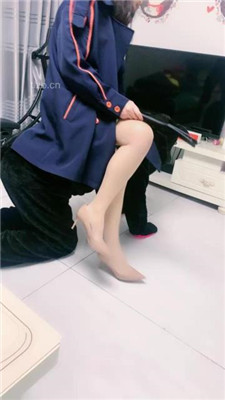 【蜜糖情侣】狗笼圈养绿帽狗/跪舔原味肉丝jio_绳艺库视频下载