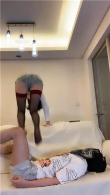 图片[12]_【宝爷】长靴黑丝全体重踩踏-跳踩-骑马-虐乳_绳艺库视频下载