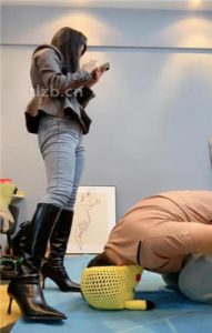 【雅雅】美腿诱惑_绳艺库视频下载