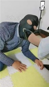 【广东迪迪】双S-高跟肉丝踩家奴【双视角完整版】_绳艺库视频下载