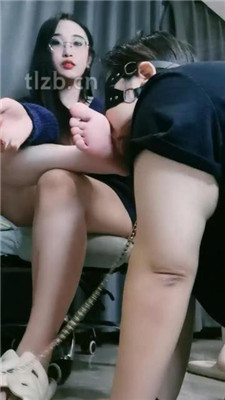 图片[4]_【小羊】发骚闺蜜跪舔臭脚【上】_绳艺库视频下载