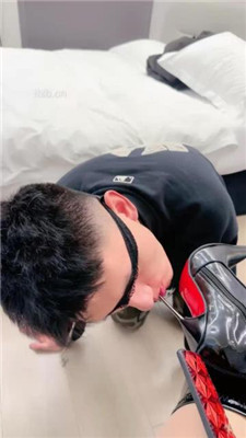 图片[9]_【玥樾】长腿模特S-高跟肉丝诱惑踩虐-喝圣水_绳艺库视频下载