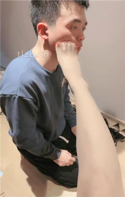 图片[9]_【时安】袜子塞嘴鞭打/舔多双脏鞋/臭脚捂脸_绳艺库视频下载