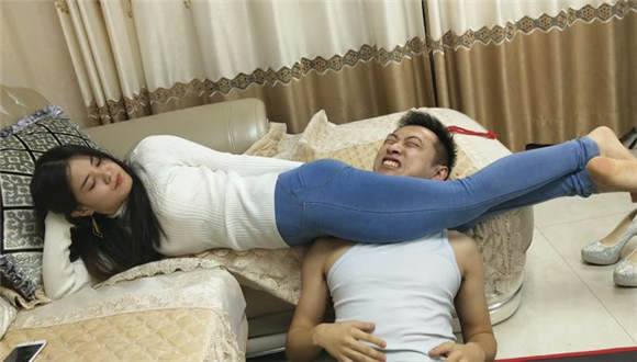 图片[16]_牛仔裤坐脸腿绞杀_绳艺库视频下载