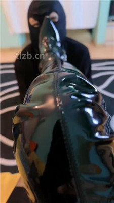 图片[19]_【柒柒学姐】狗链遛狗/长靴高跟黑丝踩踏_绳艺库视频下载