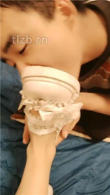 图片[4]_【鱼子酱】跪舔萝莉S的脏鞋子_绳艺库视频下载