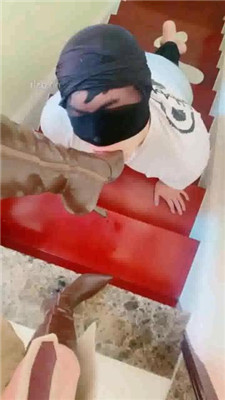 图片[9]_【高傲S】长靴闻舔/原味脚深喉_绳艺库视频下载