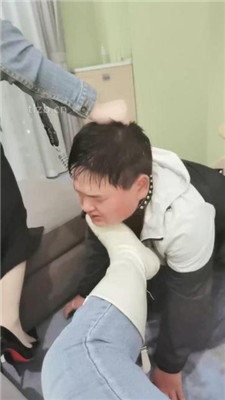 图片[17]_【萝卜S】双S-长靴高跟虐-踩踏-踢踹暴打【双视角完整版】_绳艺库视频下载