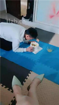 图片[3]_【魅影女神】给狗做特殊的生日蛋糕_绳艺库视频下载