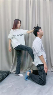 图片[20]_【术术】腿绞窒息/踩踏/原味白袜辱/踢踹/裸足踩狗脸_绳艺库视频下载