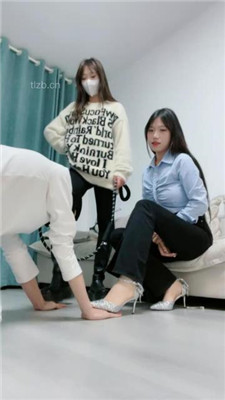 【心动茜茜】双S-高跟-长靴虐-踢踹胯下辱/臭脚捂脸【双视角版】_绳艺库视频下载