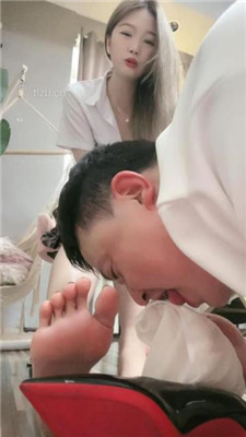 图片[4]_【时颜】偷闻女儿鞋被看到后驯化_绳艺库视频下载