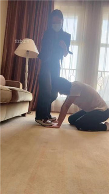 【筱月】加官窒息-高跟碾/运动鞋踩踏/深喉闻原味_绳艺库视频下载