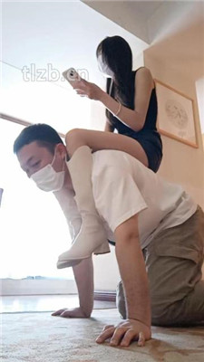 图片[7]_【十言】长靴踩踏喂食喂口水/提档/裸足狂舔_绳艺库视频下载