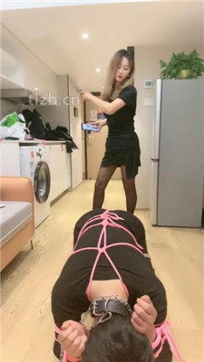 图片[2]_【林夕姐姐】把狗捆起来暴揍_绳艺库视频下载