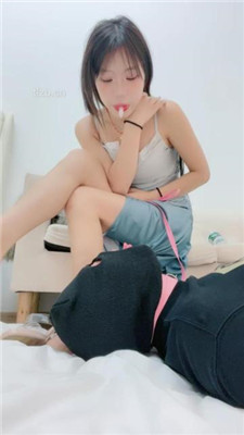 图片[3]_【心动茜茜】裸足深喉踩脚垫_绳艺库视频下载